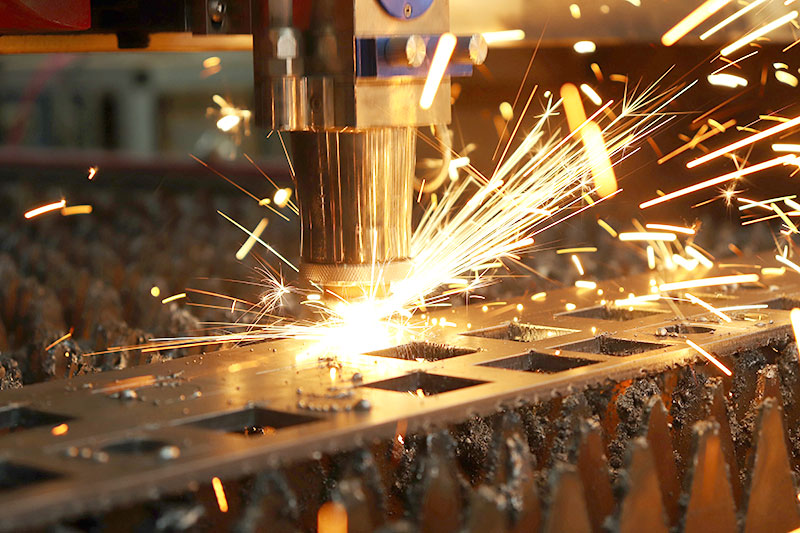 為什么越來越多的廠家開始追捧光纖激光切割機(jī)？